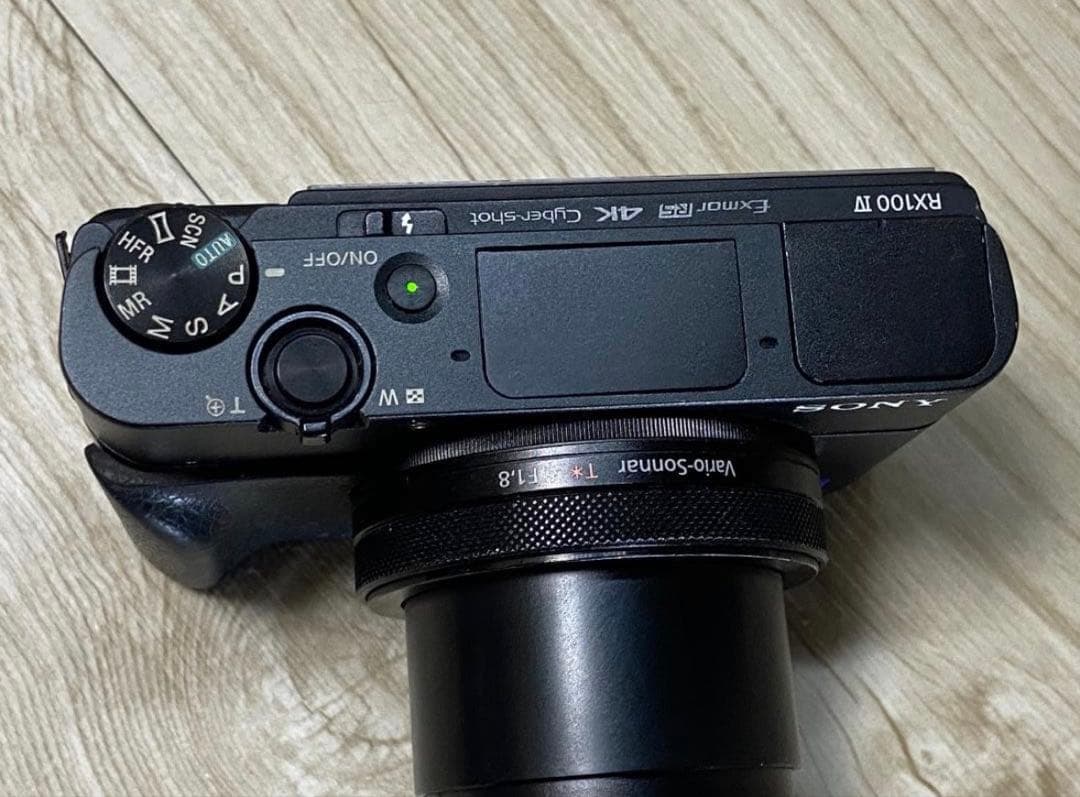 SONYサイバーショット DSC-RX100M4 RX100IV