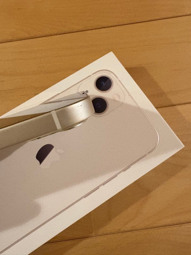 Apple iPhone 13 128GB ホワイト