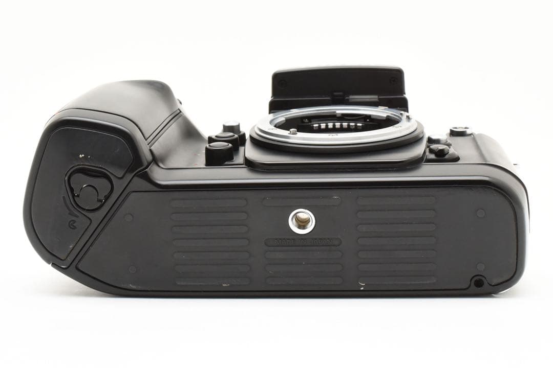 完動品　Nikon F4 フィルム一眼レフカメラ