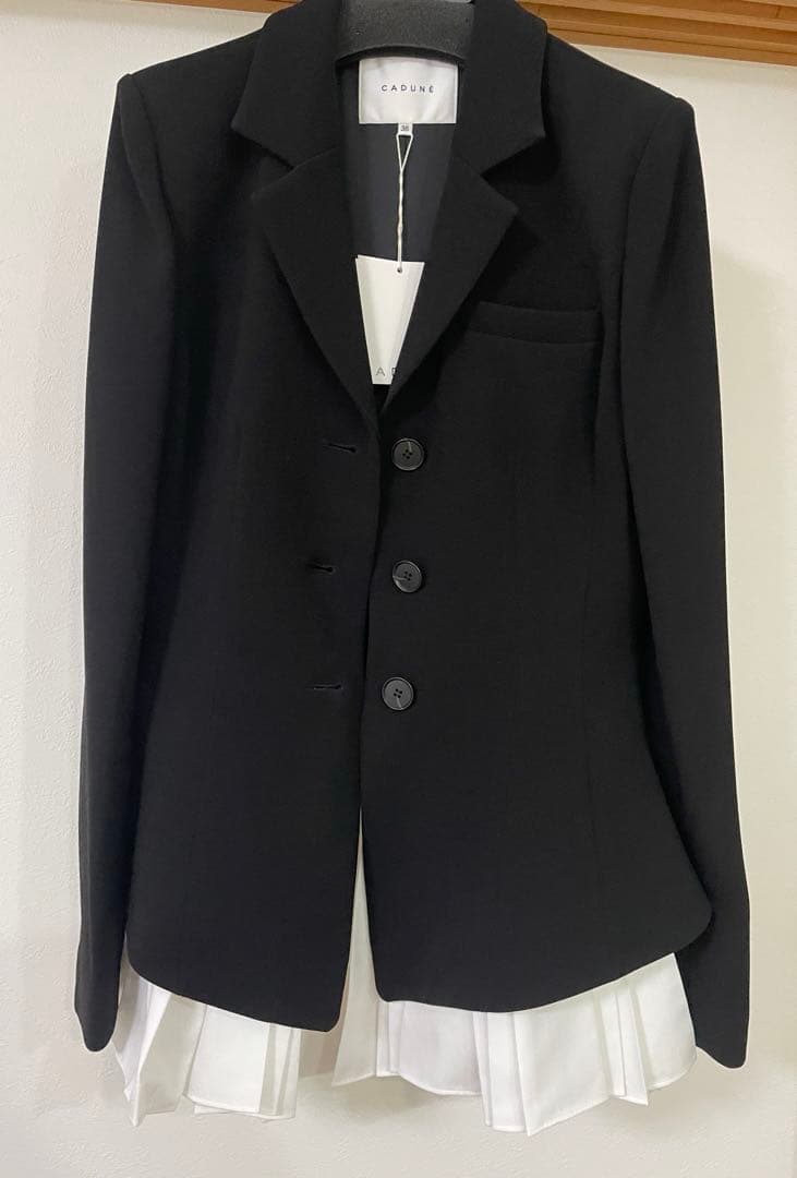 【新品・タグ付】CADUNE 神崎恵　コラボジャケット