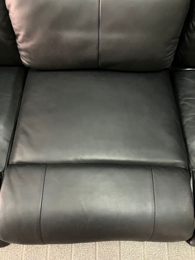 島忠　本革電動リクライニング3人掛けソファ トリプルソファー　レザー　セパレート