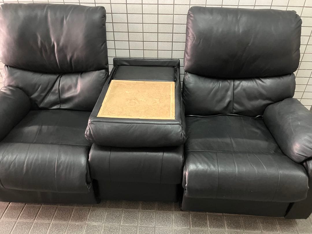 島忠　本革電動リクライニング3人掛けソファ トリプルソファー　レザー　セパレート