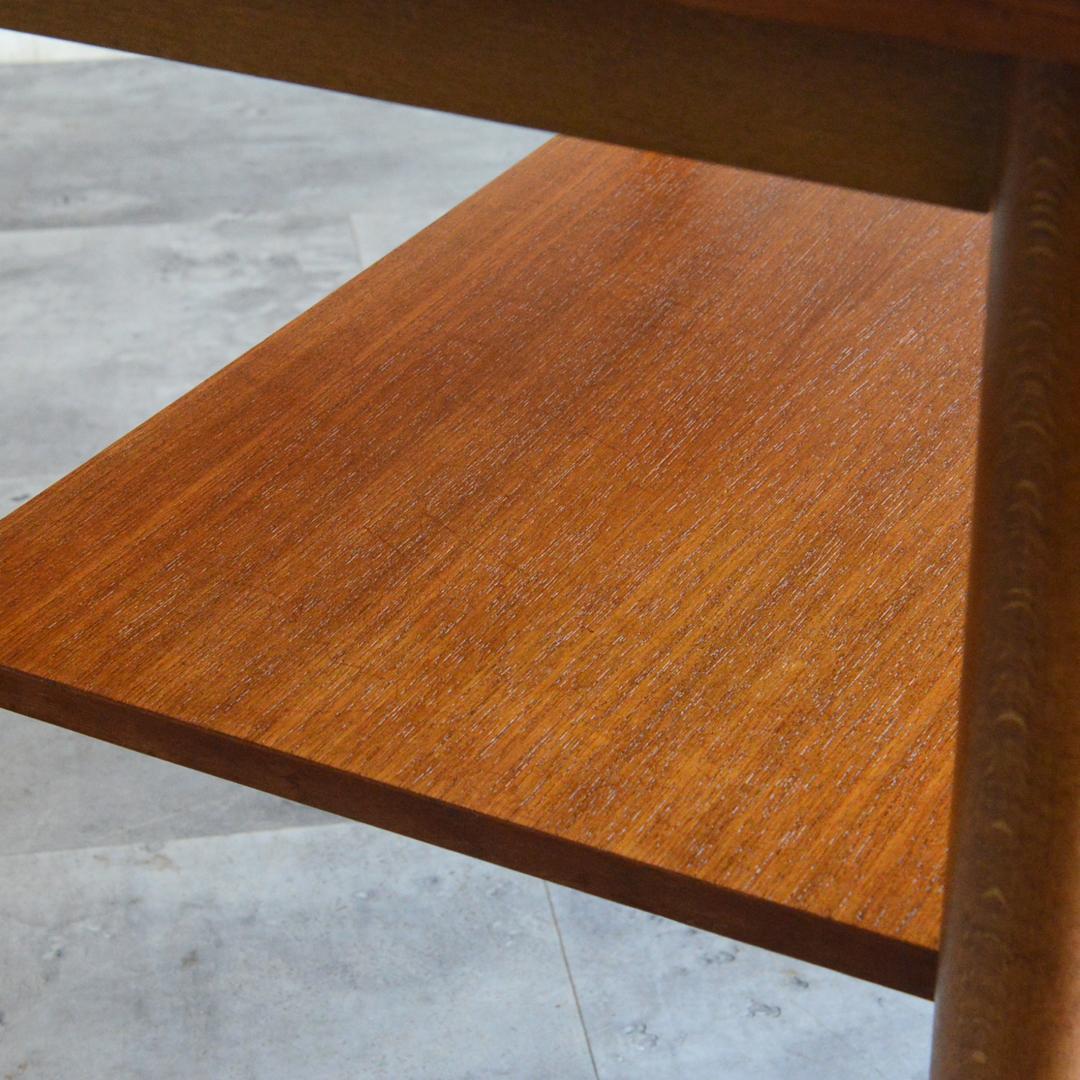 デンマーク 北欧ヴィンテージ チーク サイドテーブル 棚付き 北欧家具