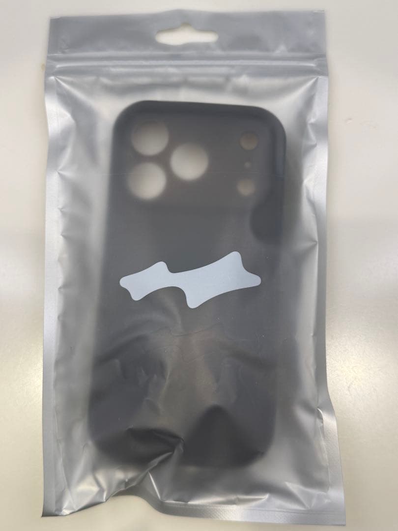 【SKYLRK】iPhone 17 Pro ケース Bump（ブラック）