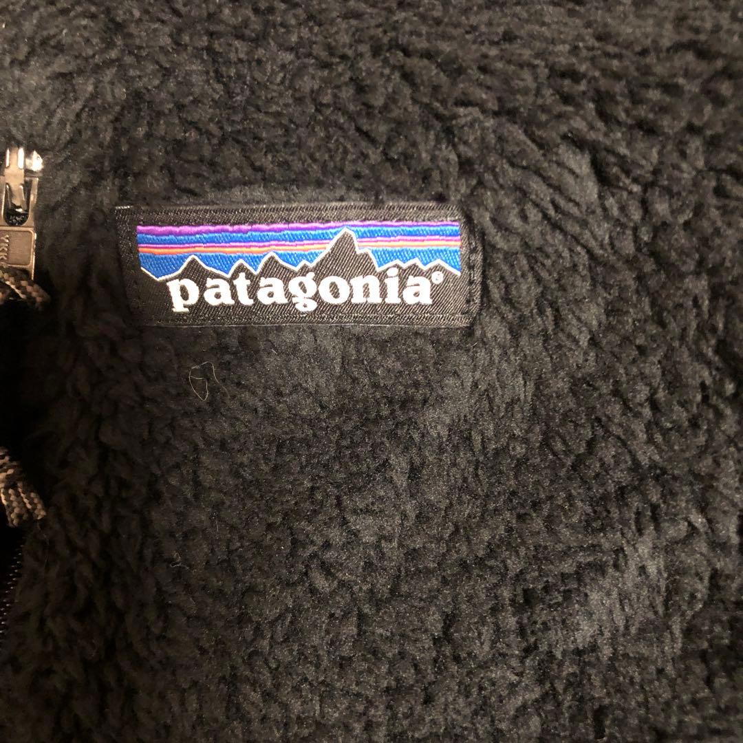 新品　パタゴニア　ボアフリースパーカー