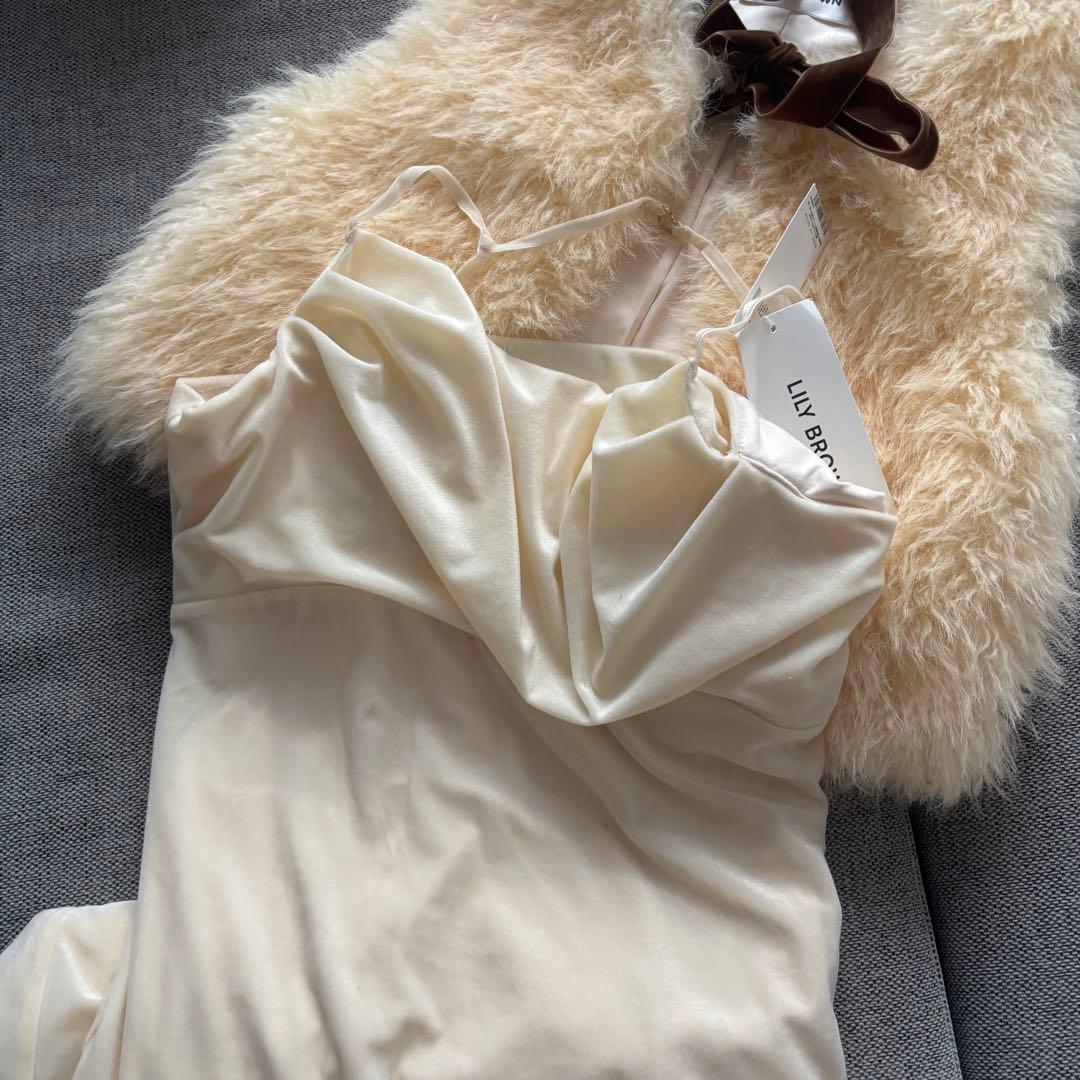 新品 リリーブラウン ワンピース ファー