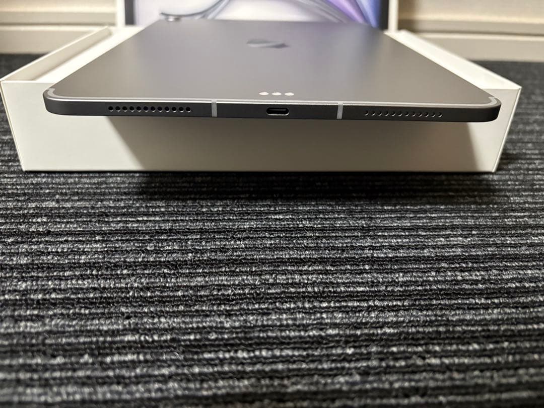 【美品】iPad Air 11インチ 7世代 M3 Cellular 128GB