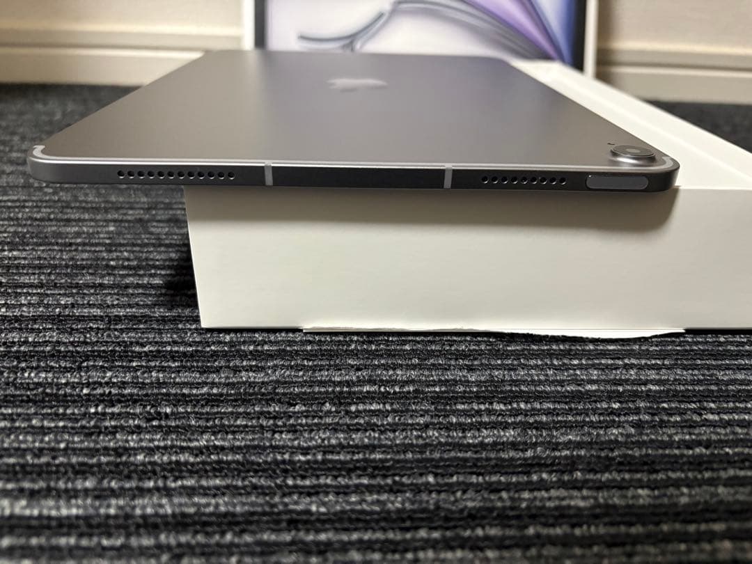 【美品】iPad Air 11インチ 7世代 M3 Cellular 128GB