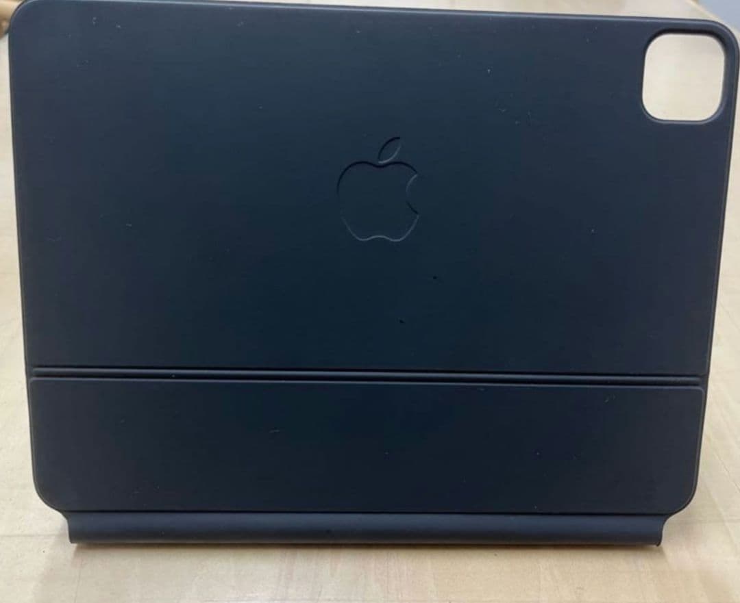 ipad pro11インチ用　Magic keyboard