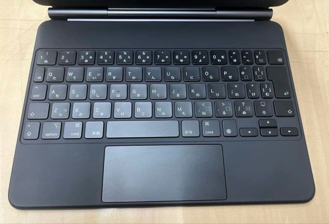 ipad pro11インチ用　Magic keyboard
