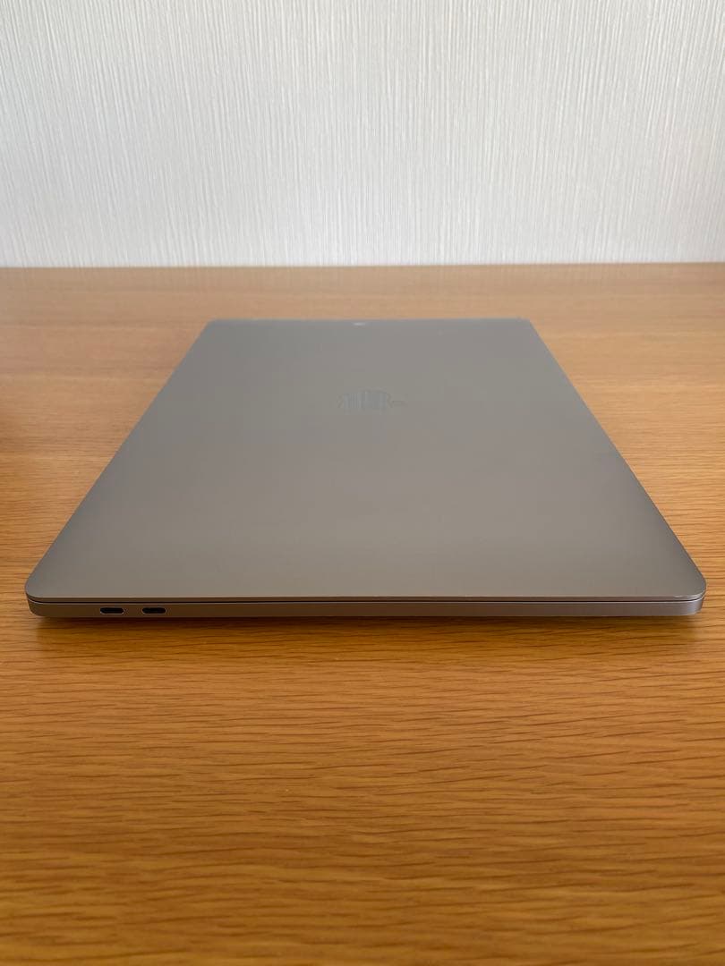 MacBook Pro 2019 高性能・大画面 MacBook本体　充電器付