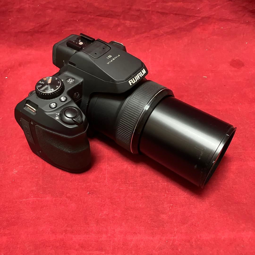 50倍ズーム　Fujifilm FinePix S1
