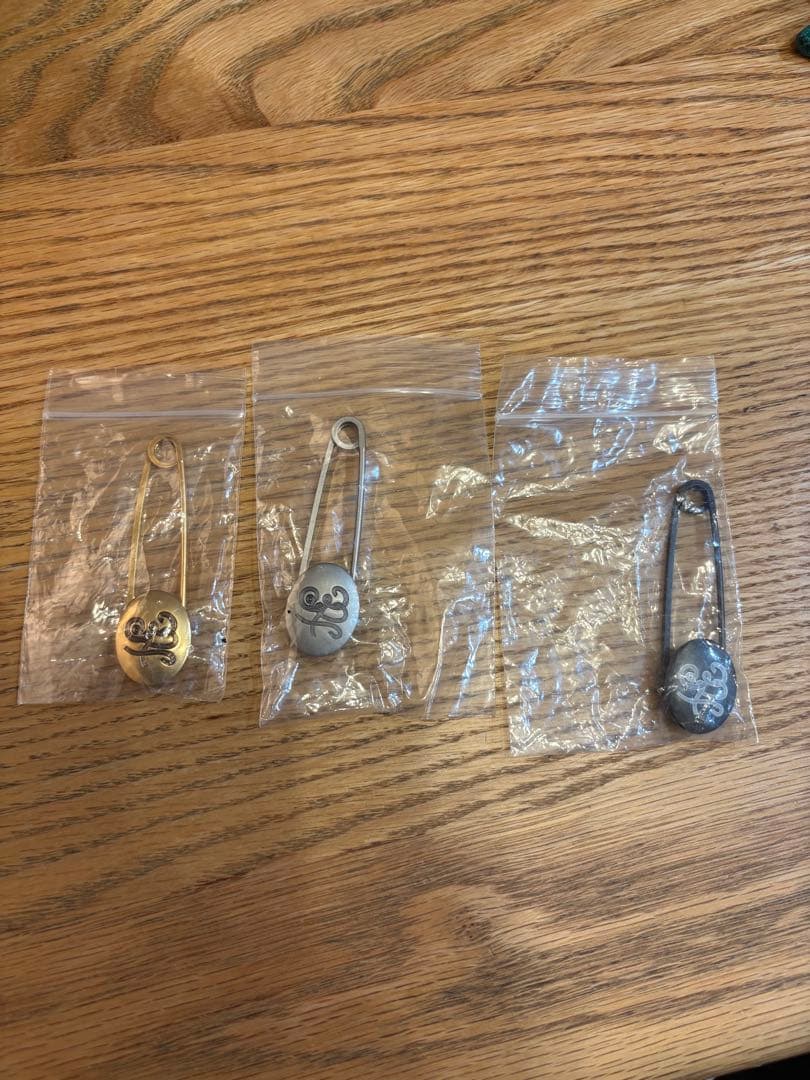 sunsea安全ピン型アクセサリー3個セット