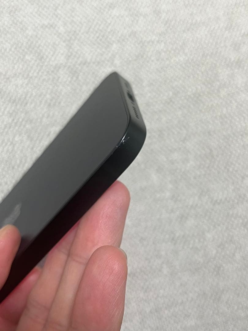 【週末特価】iPhone 16e ブラック 本体