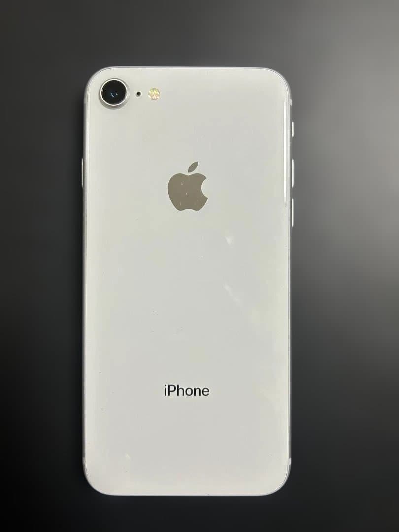 iPhone8 64GB 美品 バッテリー82% 動作良好 画面傷なし