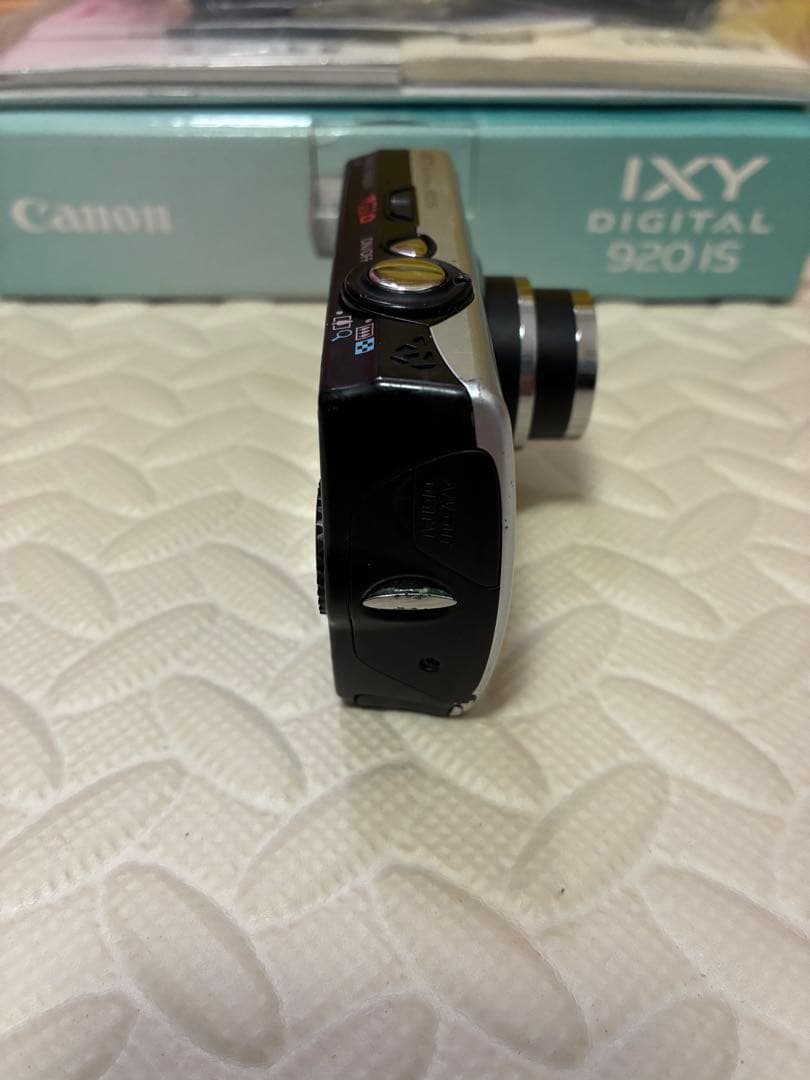 canon&キャノン　ixy920is デジタルカメラ