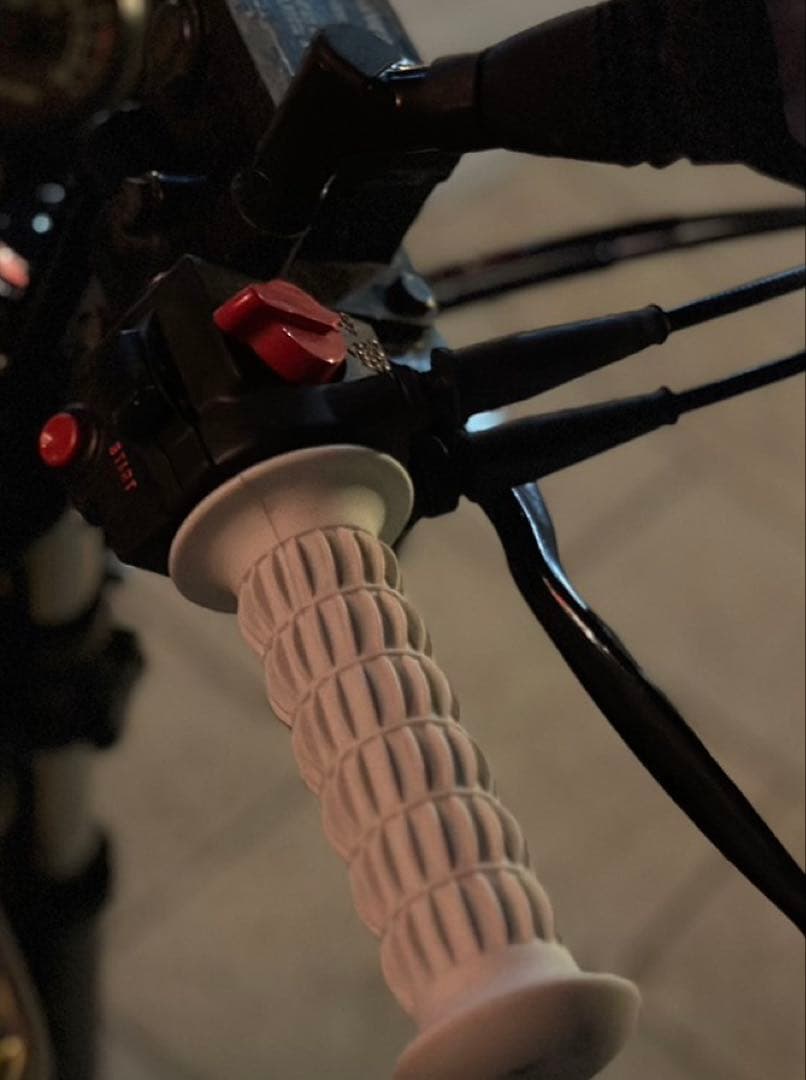 ゼファーx変換ハーネス CBX400f純正スイッチ