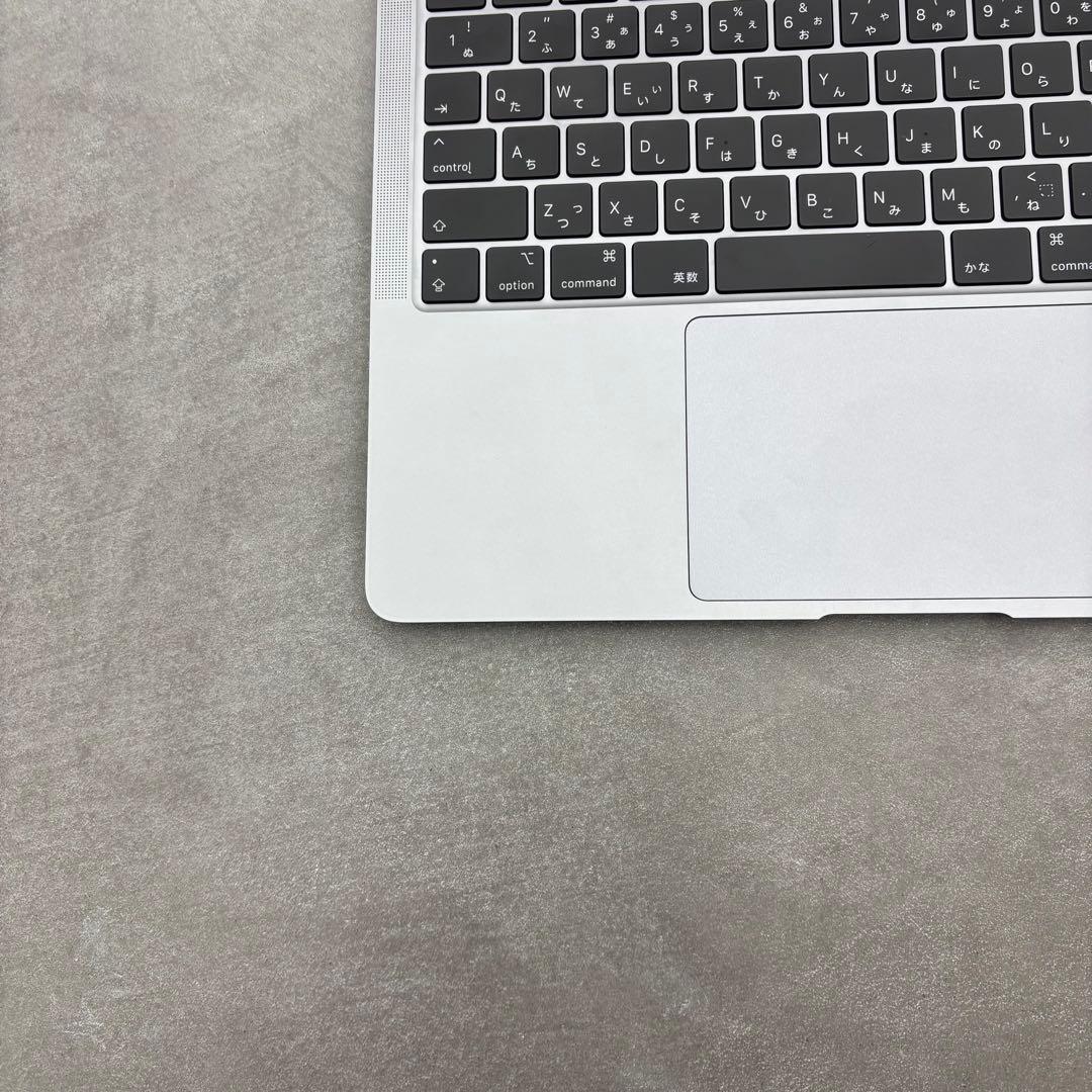 MacBook Air 2020 M1 8GB 256GB 最大容量98%