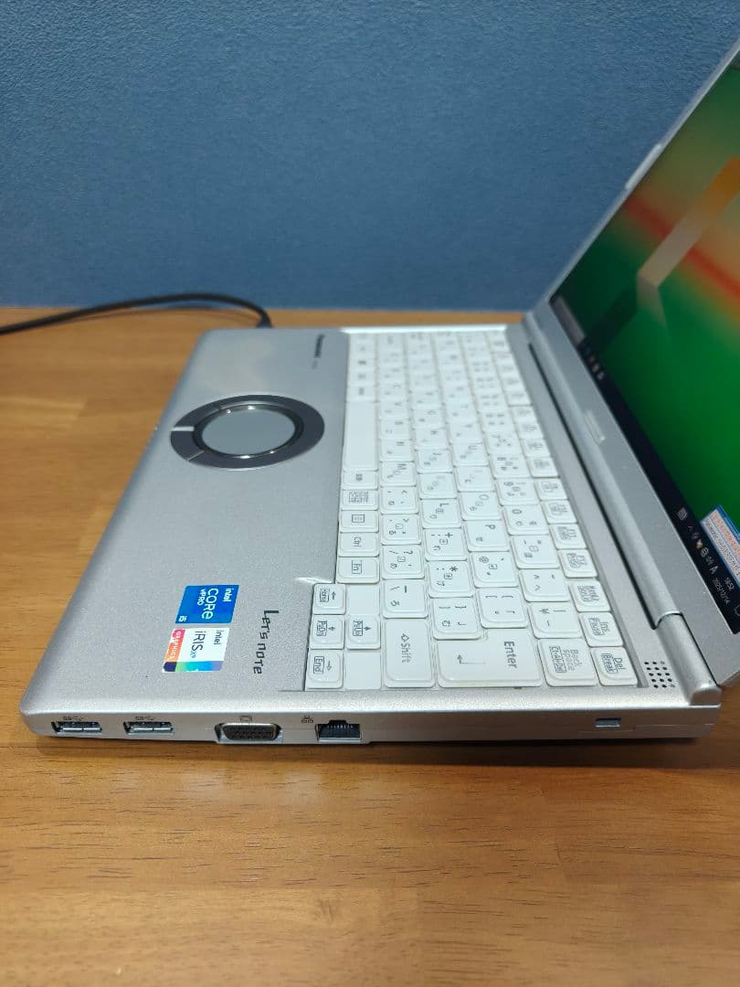 2021年 Panasonic Let's Note CF-SV1 27