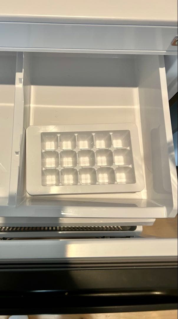 お値下げ　2024年AQUA 冷蔵庫（200L・幅53cm・右開き）