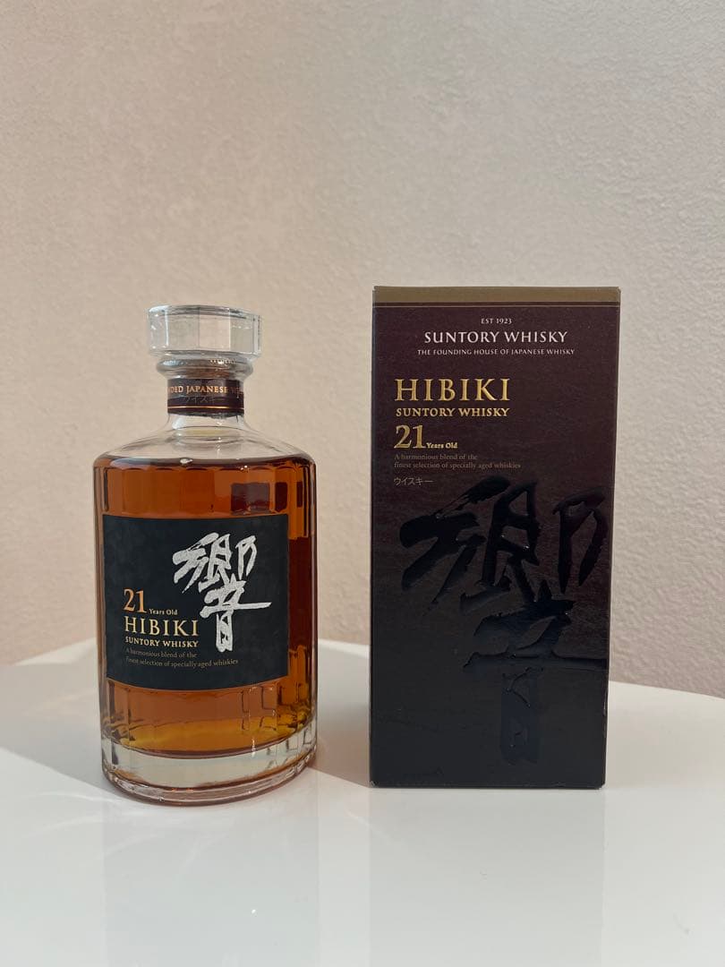 【希少】サントリー　響21年　700ml ウィスキー