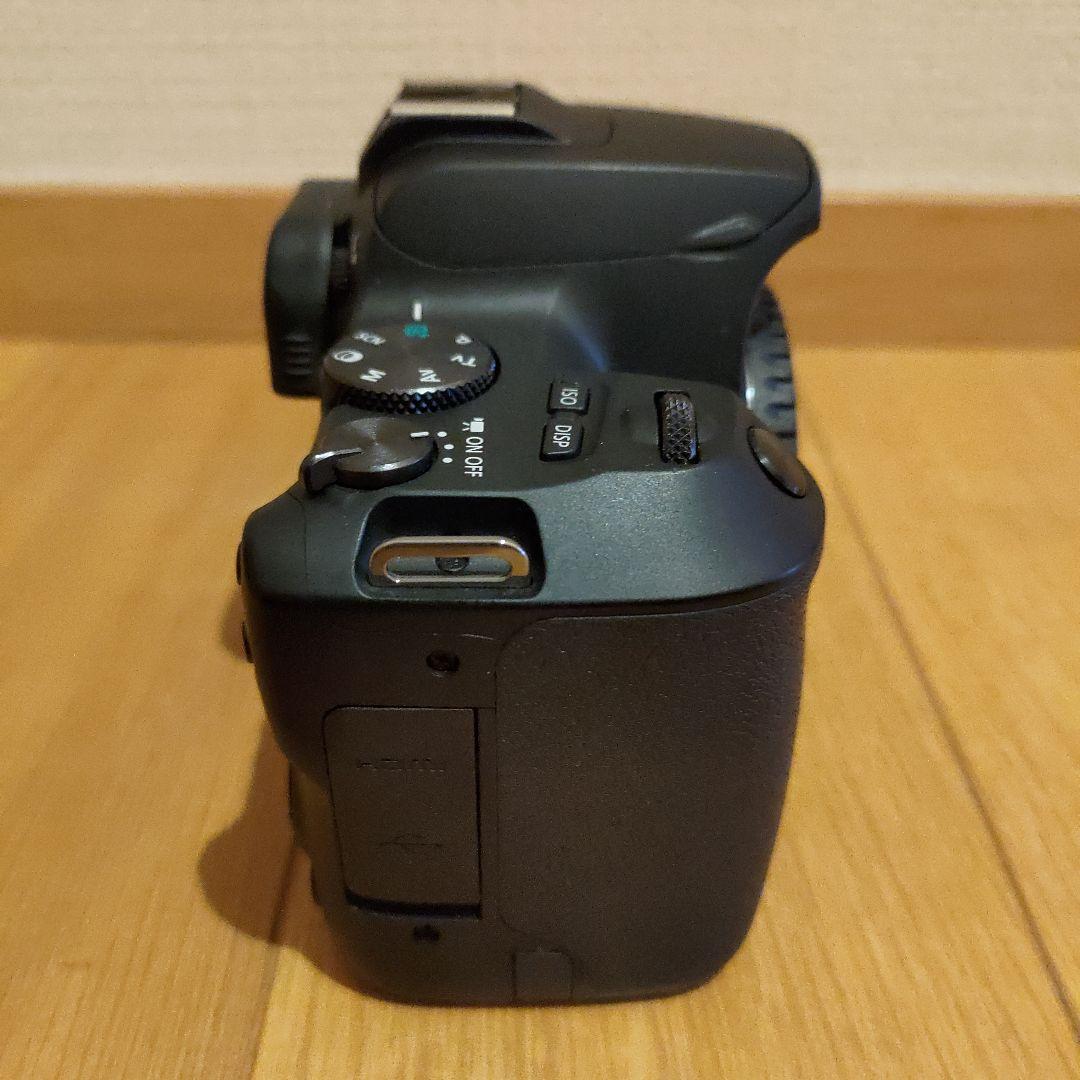 Canon EOS Kiss X10 EOSKISSX10BK（ボディのみ）