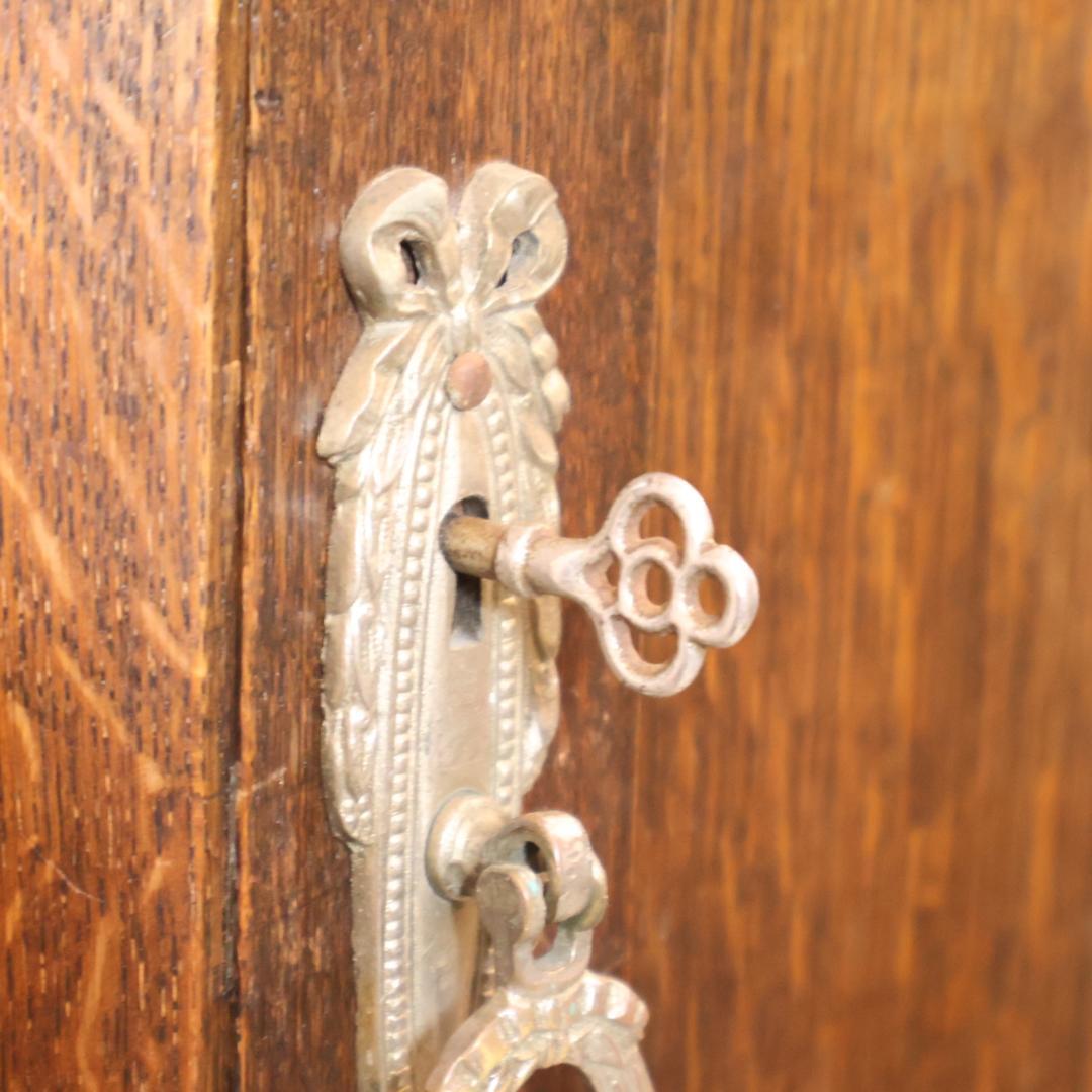 ロイズアンティークス ワードローブ オーク材 イギリス クラシック エレガント