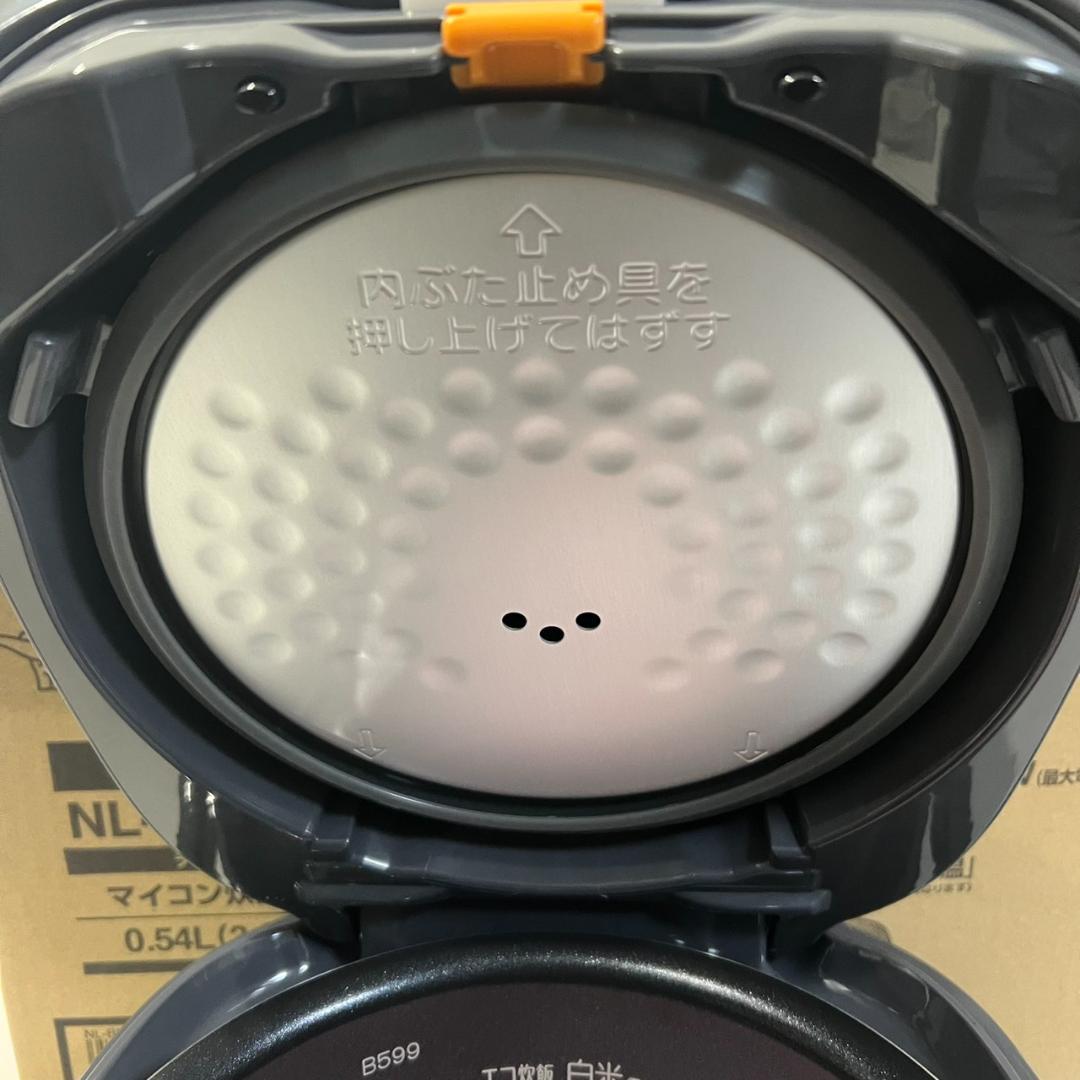 【新品】象印 極め炊き マイコン炊飯ジャー NL-BE05 3合炊き パン発酵