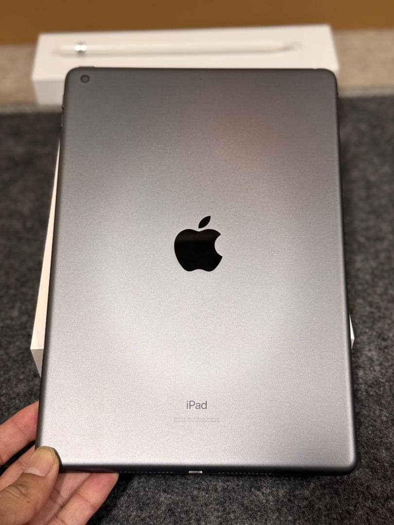 iPad 第7世代 Wi-Fi 32GB ✨ペン付・美品
