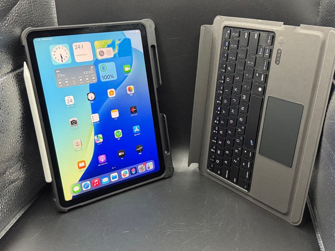 100%美品ipadAir4マグネットスタンド型キーボードケーススタイラスペン