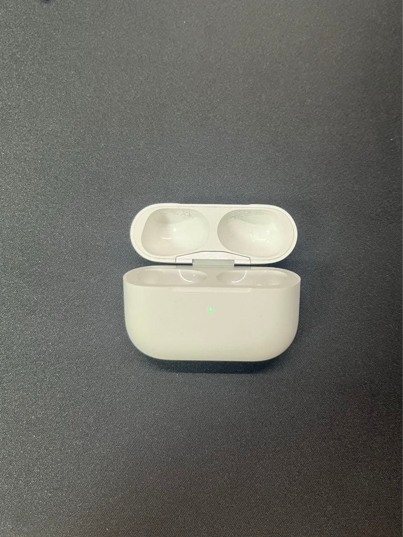 ヘッドホン Airpods pro