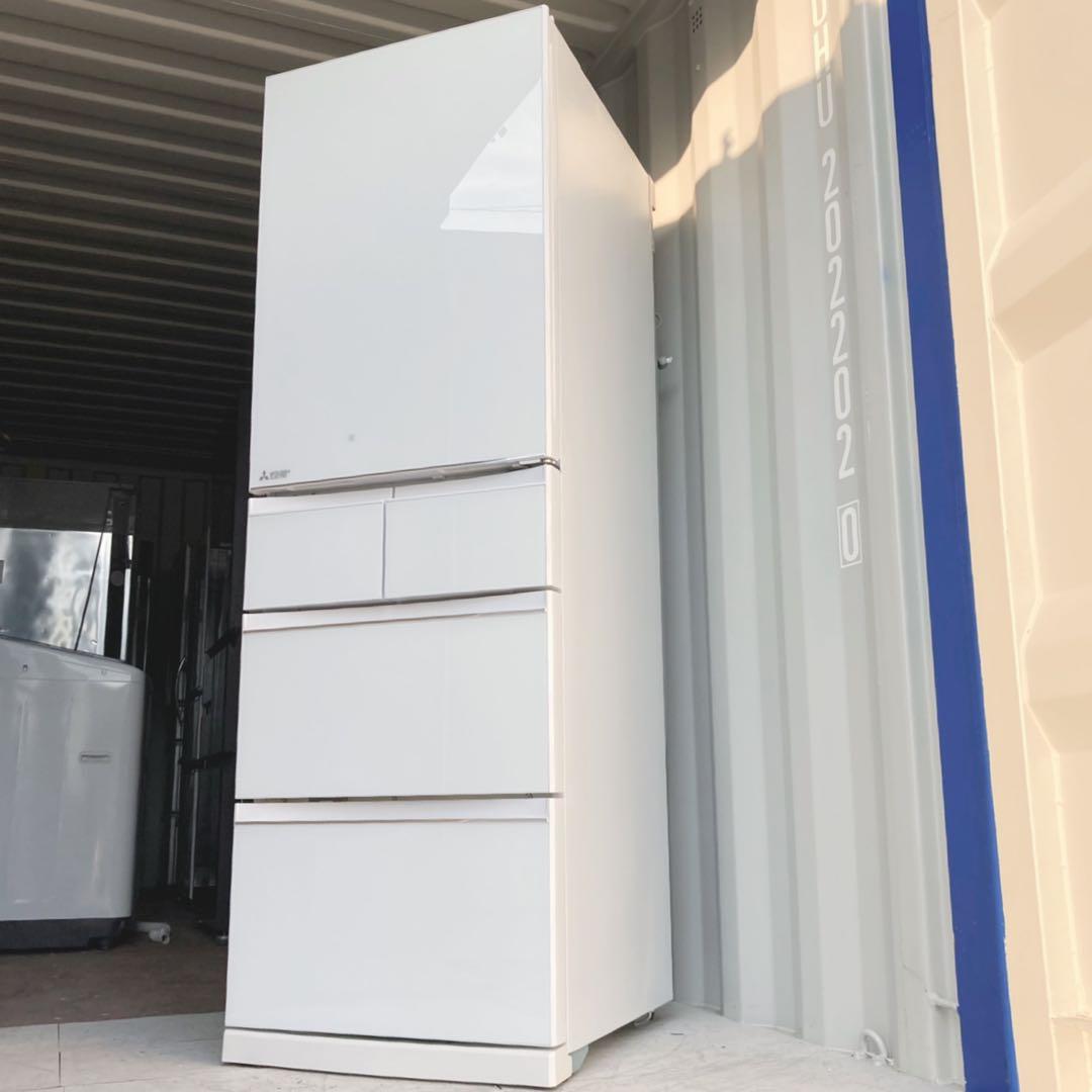 取付無料！三菱チルドルーム搭載おしゃれホワイトインテリアグラス冷蔵庫！洗濯機