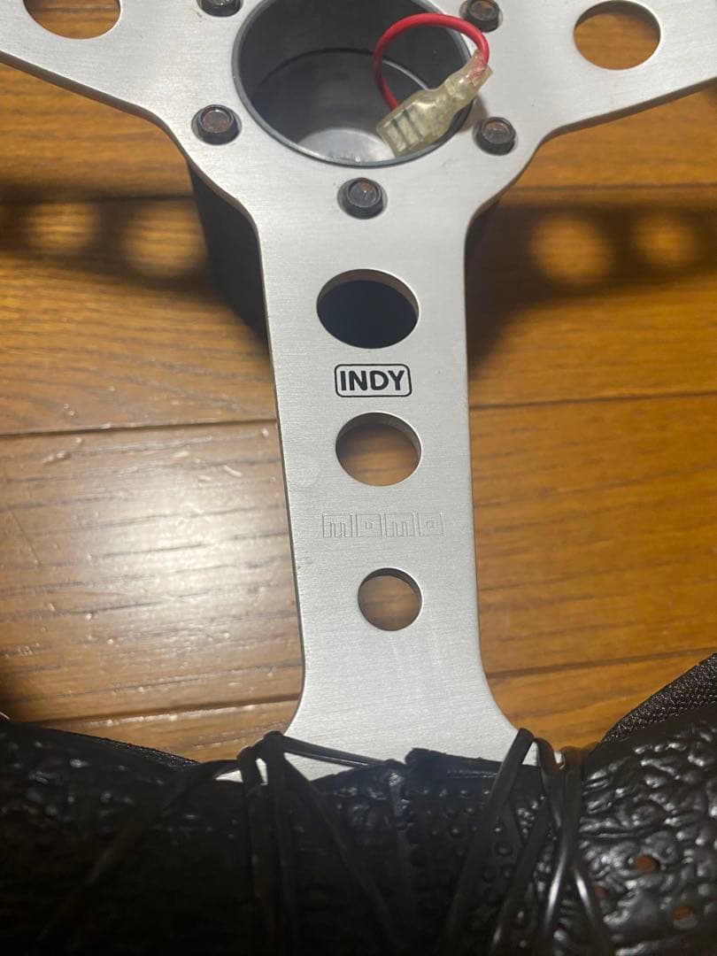 momoインディステアリング　ジムニー　ロードスターJA11 ムーンアイズ