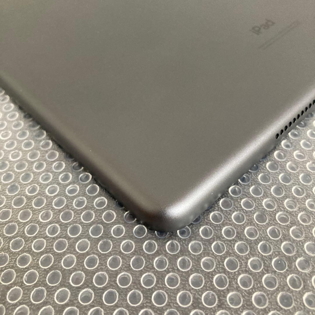 2929【早い者勝ち】iPad8 第8世代 32GB WIFIモデル☆