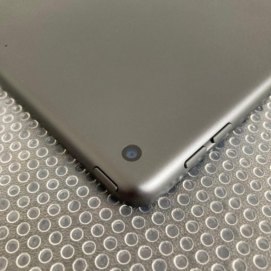 2929【早い者勝ち】iPad8 第8世代 32GB WIFIモデル☆