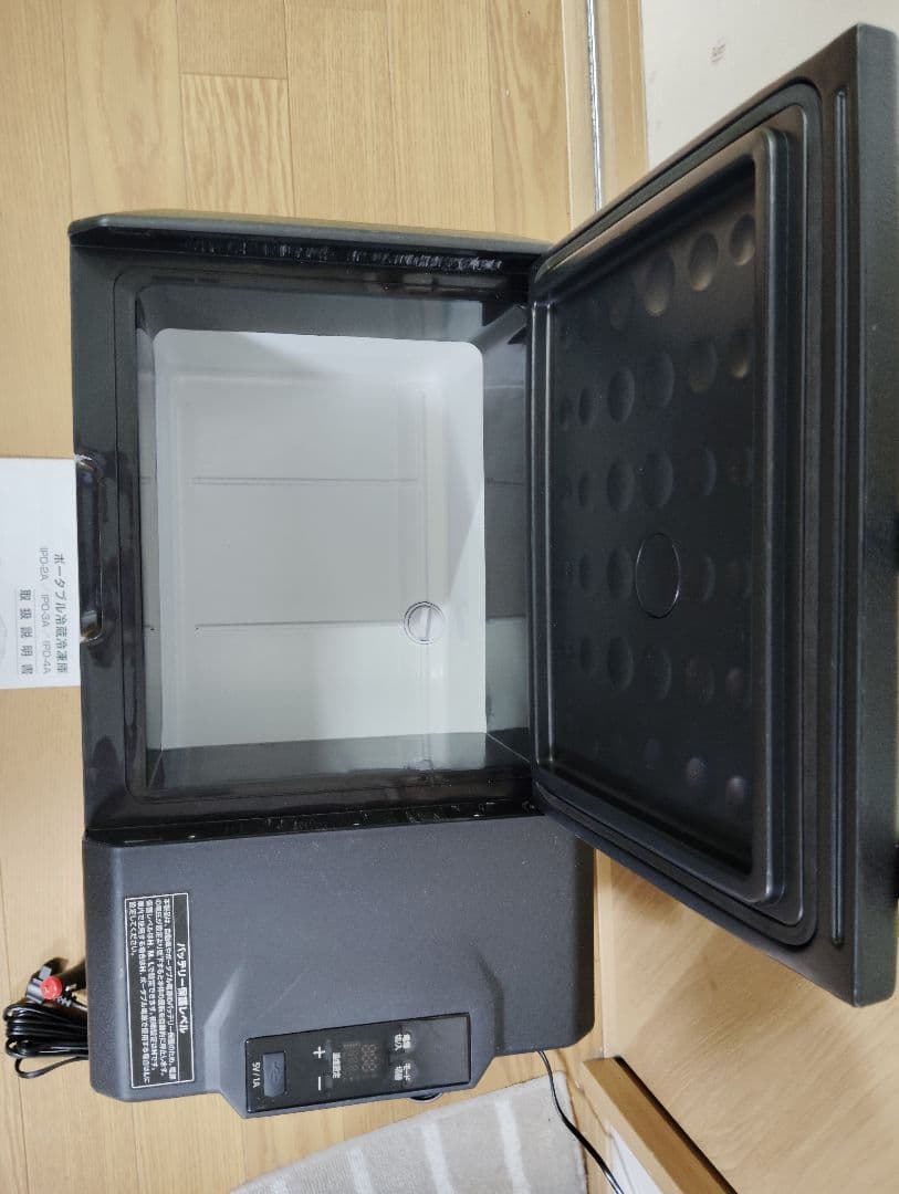 ando♪さん専用【極美品】アイリスオーヤマ ポータブル車載冷蔵冷凍庫
