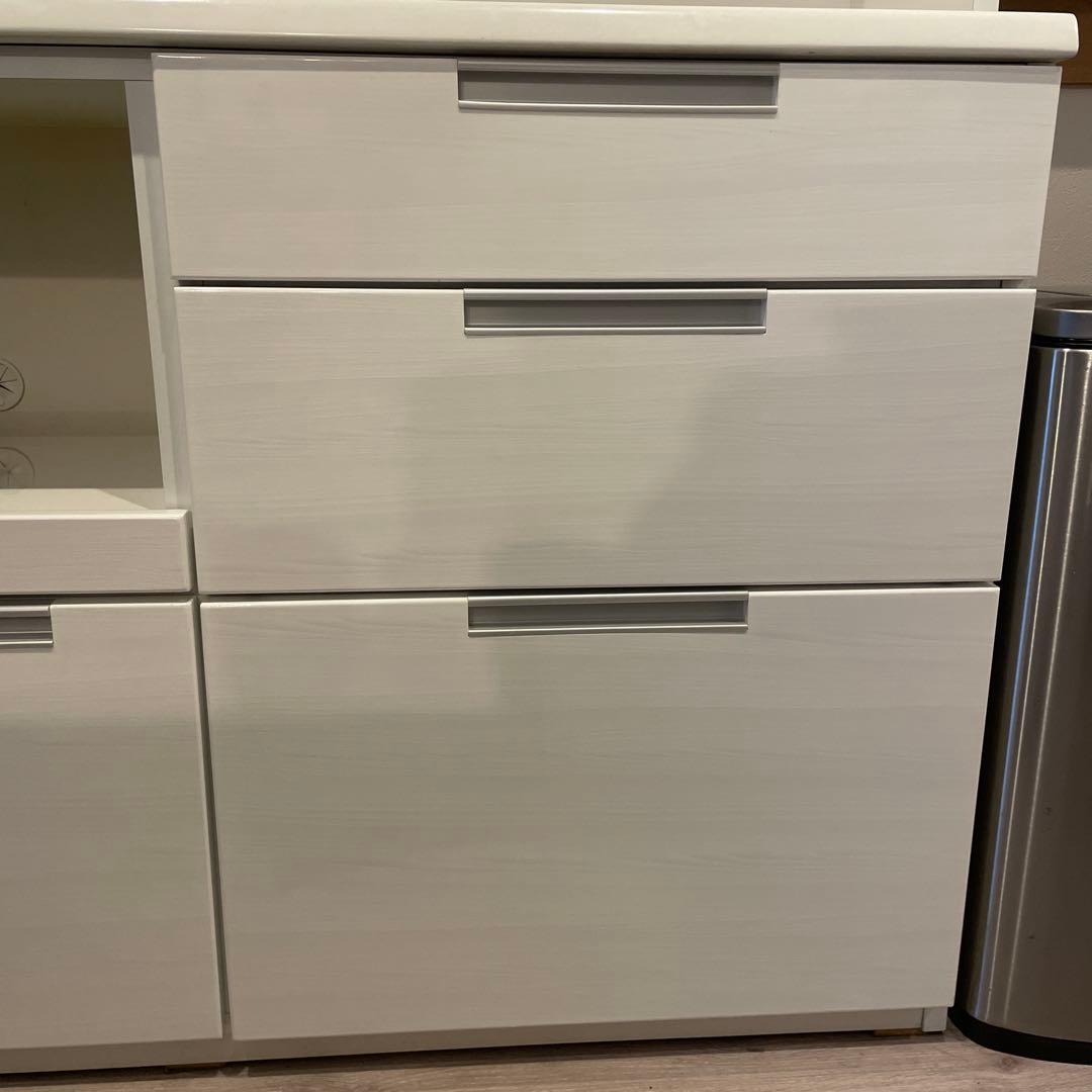 ニトリ　キッチンボード　食器棚　横幅100㎝