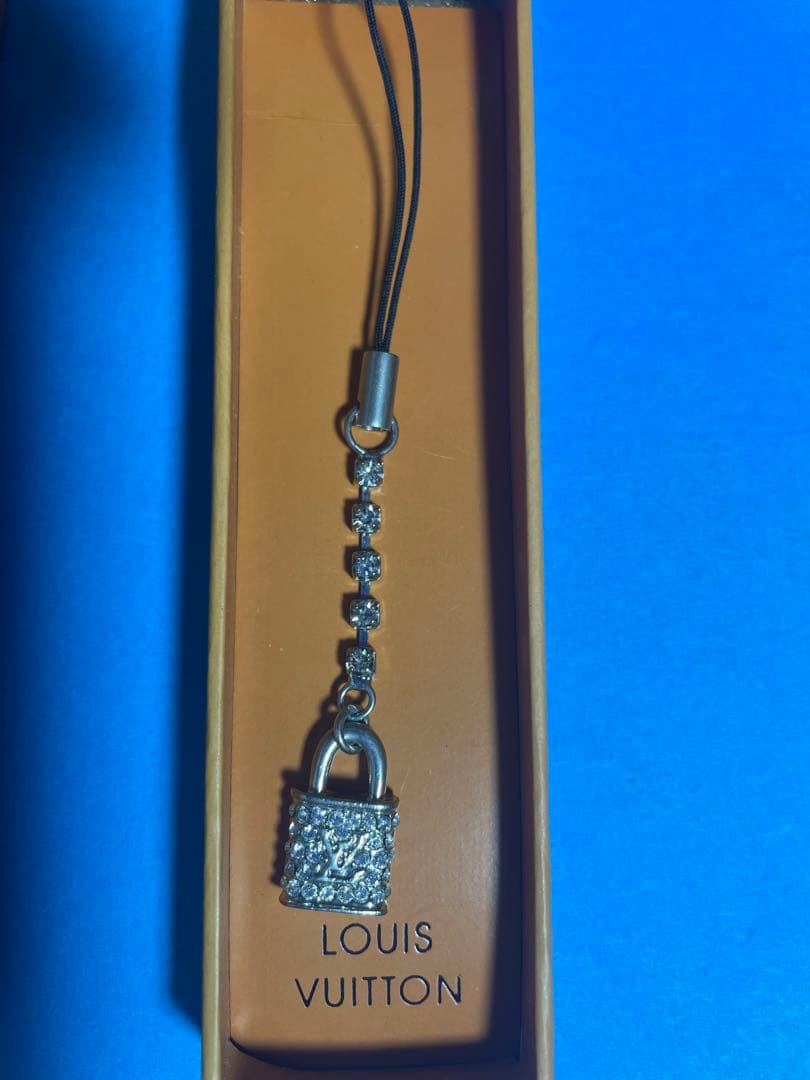 【新品・未使用】LOUIS VUITTON ルイヴィトンストラップキーホルダー