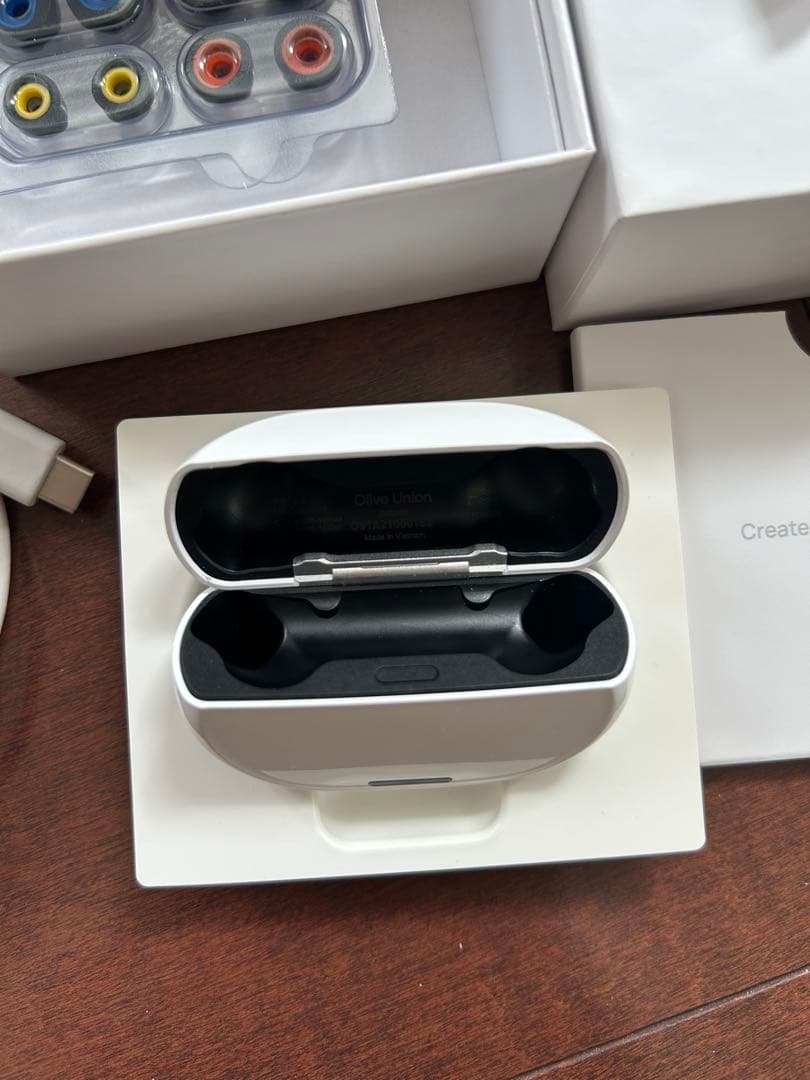 Olive Smart Ear Plus オリーブスマートイヤープラス 集音器