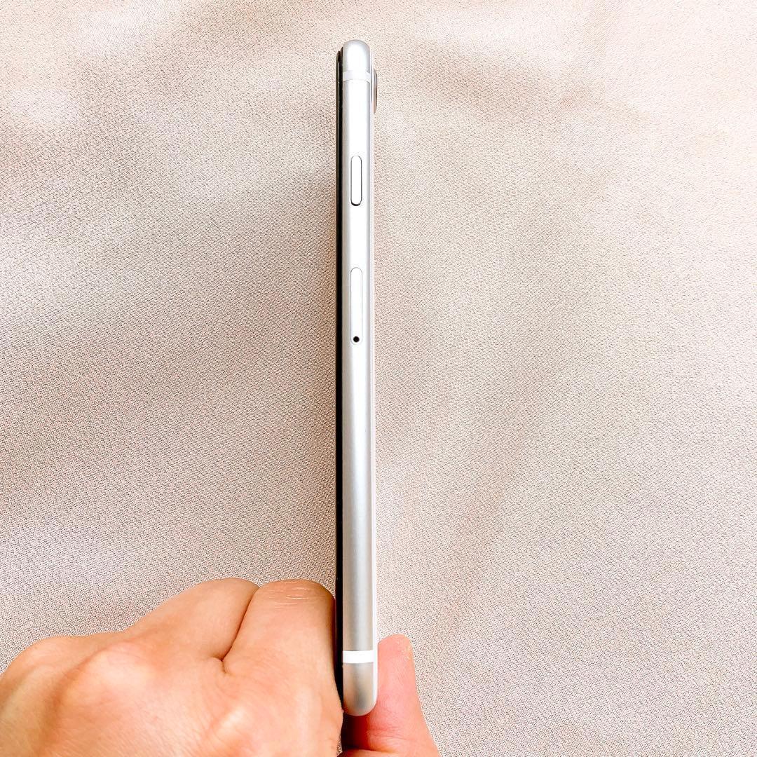 ホワイト iPhone SE 第2世代 64GB アイフォーンApple本体