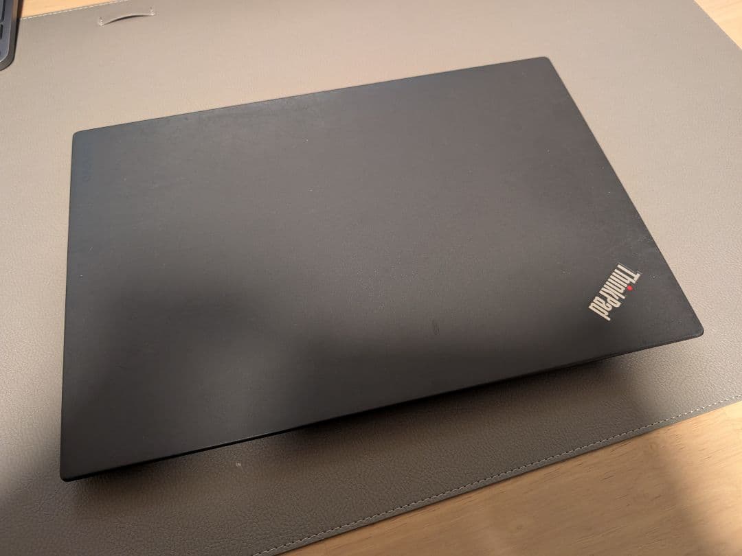 ThinkPadX1Carbon 2017年【メモリ16GB・WQHD液晶】