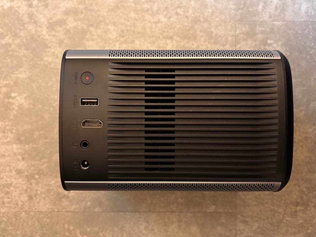 果物XGIMI Halo+ 1080P プロジェクター　スタンド別