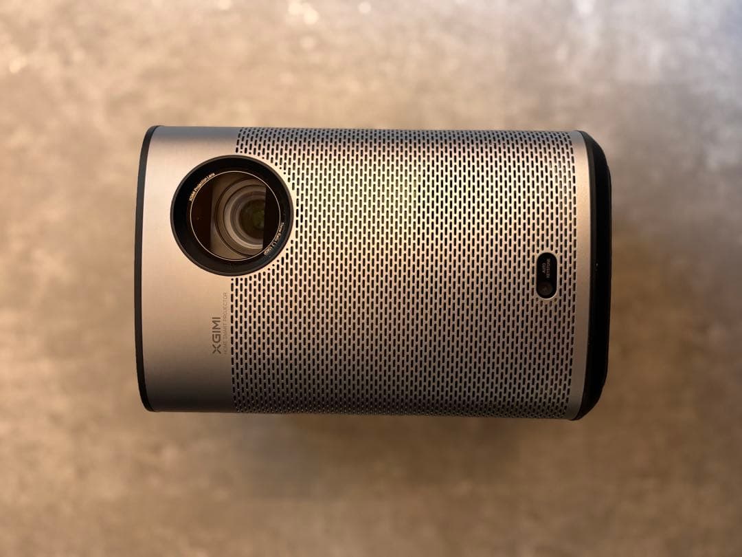 果物XGIMI Halo+ 1080P プロジェクター　スタンド別