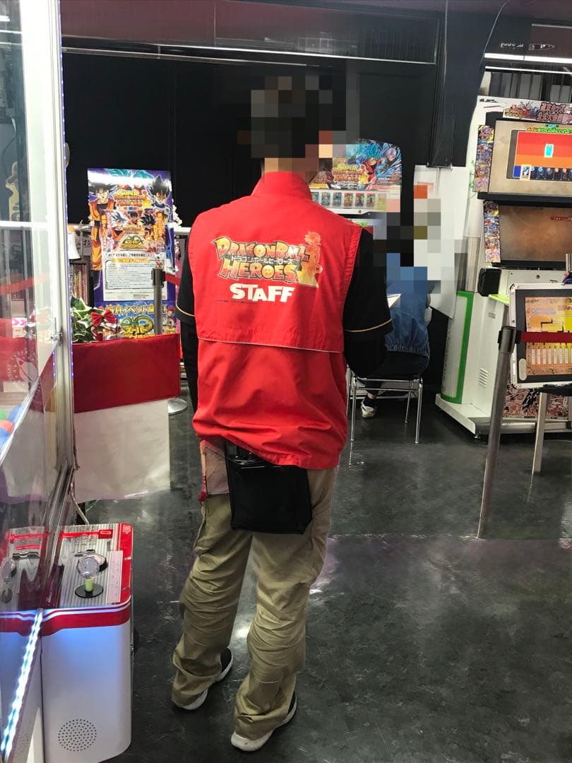 スーパードラゴンボールヒーローズ店員用STAFF大会スタッフユニフォームベスト