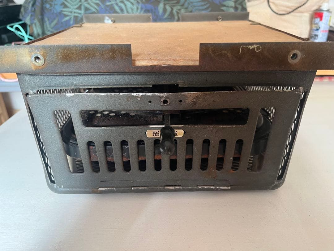 豆炭コタツの燃焼器