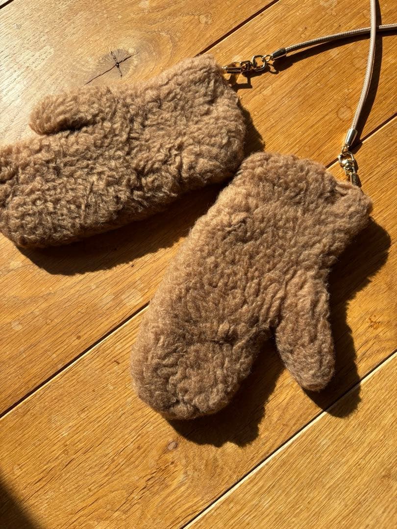 極美品 白タグ マックスマーラ テディベア ミトン ファー 手袋 キャメル SM