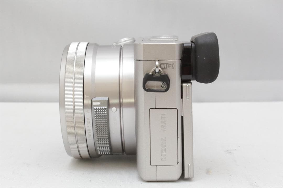 スマホ転送！SONY α6000 ILCE-6000 ミラーレスカメラ