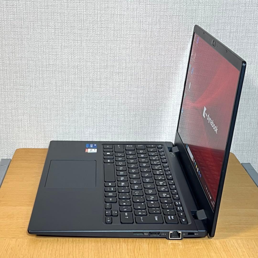 「中古美品」DYNABOOK G83/HS i7第11世代16GBメモリ