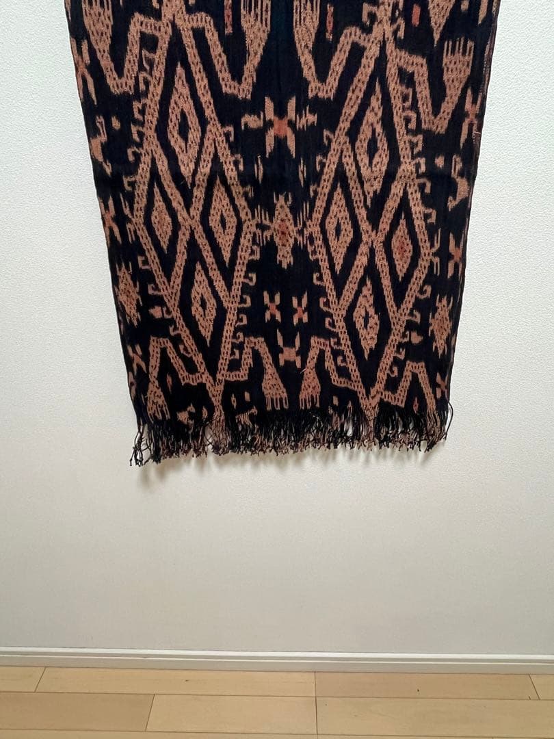50年位前にインドネシアティモール島で手織りされた古いイカット　手紡ぎ　天然染料