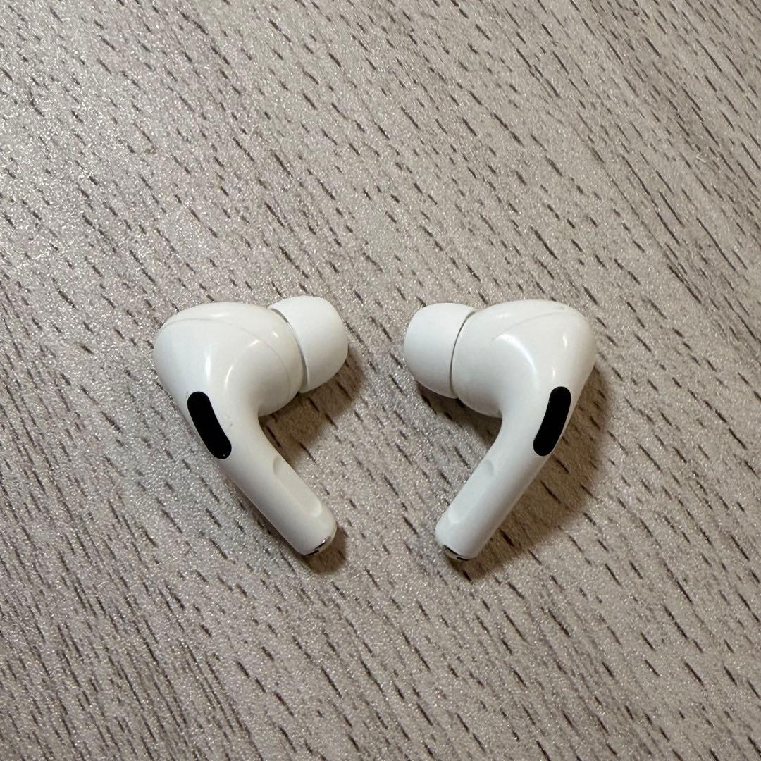 【超美品】AirPods Pro 第1世代　iFaceケース付き 動作品